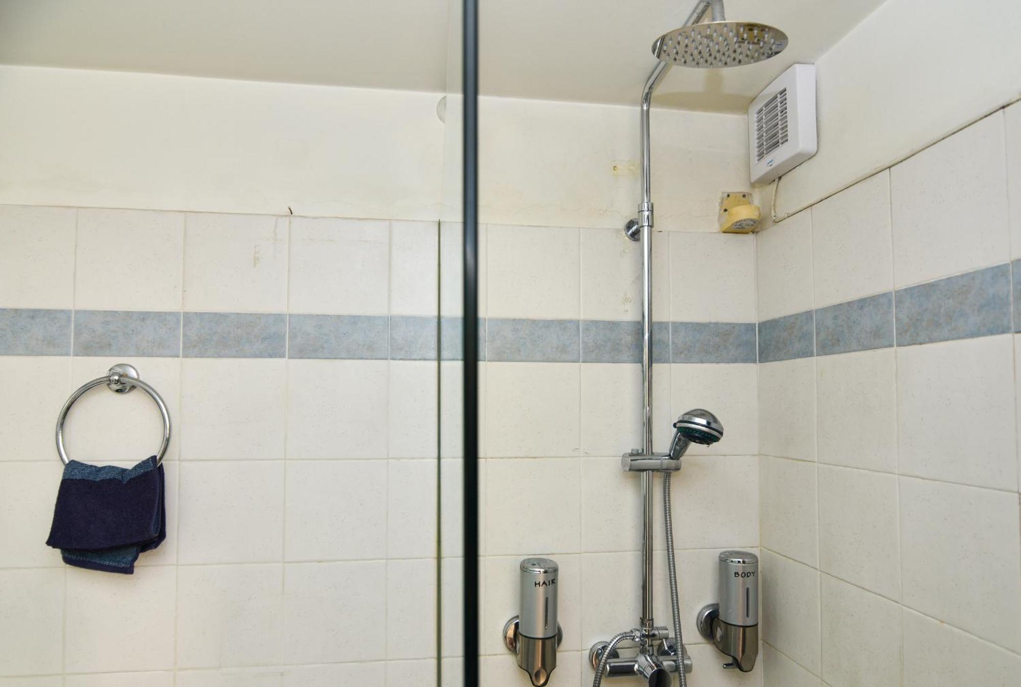 Kalypso Apartment Атина Екстериор снимка