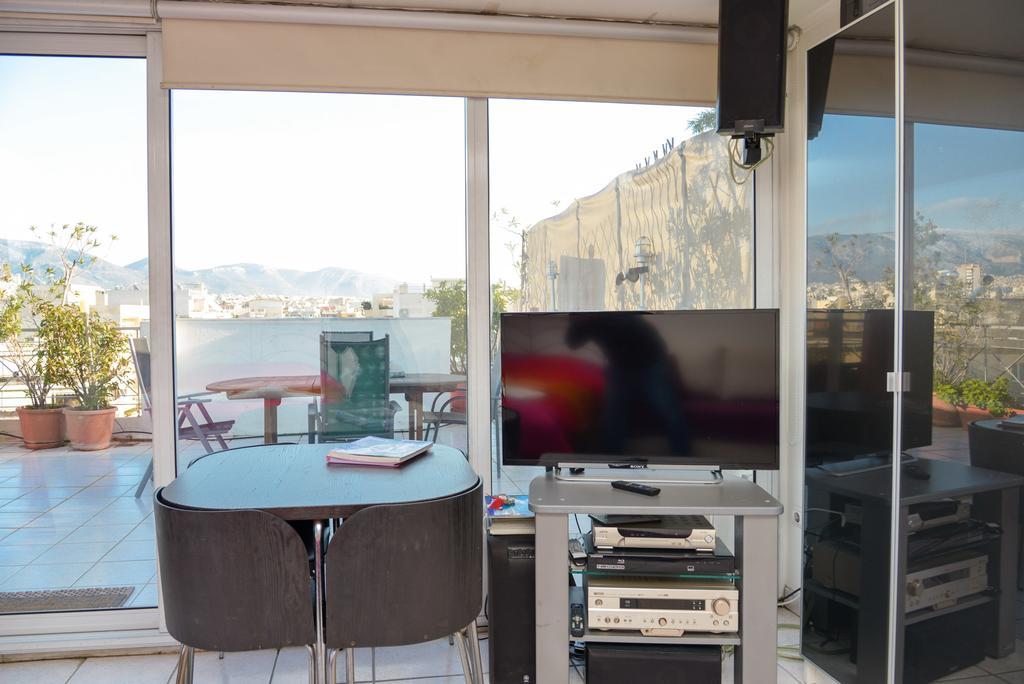 Kalypso Apartment Атина Екстериор снимка