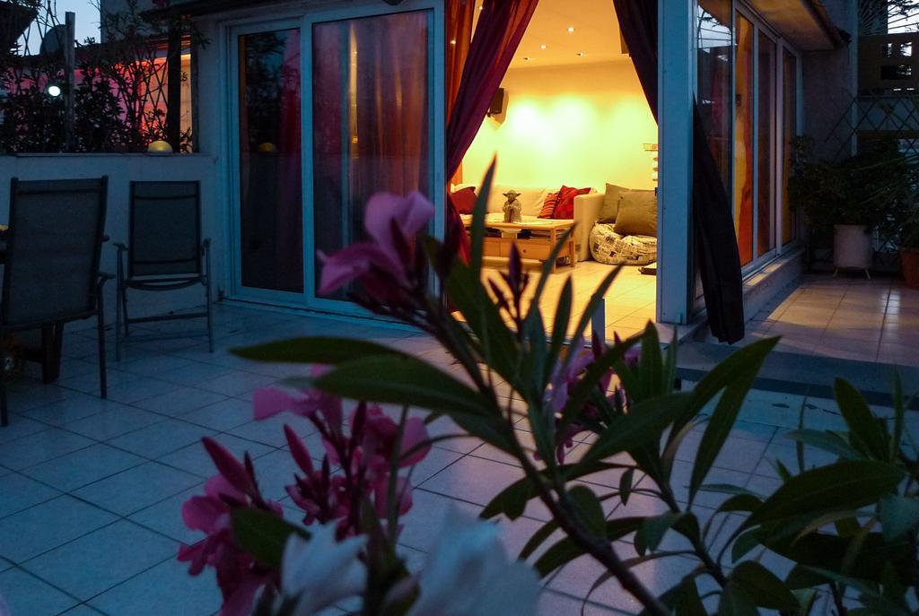 Kalypso Apartment Атина Екстериор снимка
